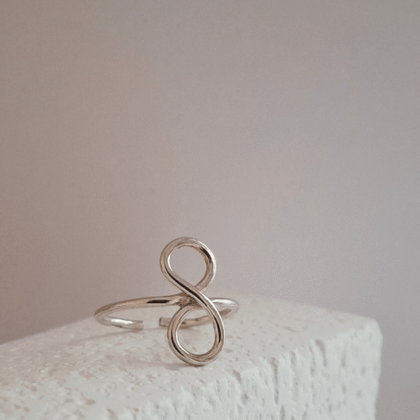 Ασημένιο δαχτυλίδι ''άπειρο''
